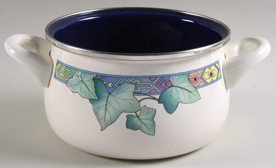 Pasadena 2 Quart Metal Covered Casserole, No Lid by Villeroy & Boch-1