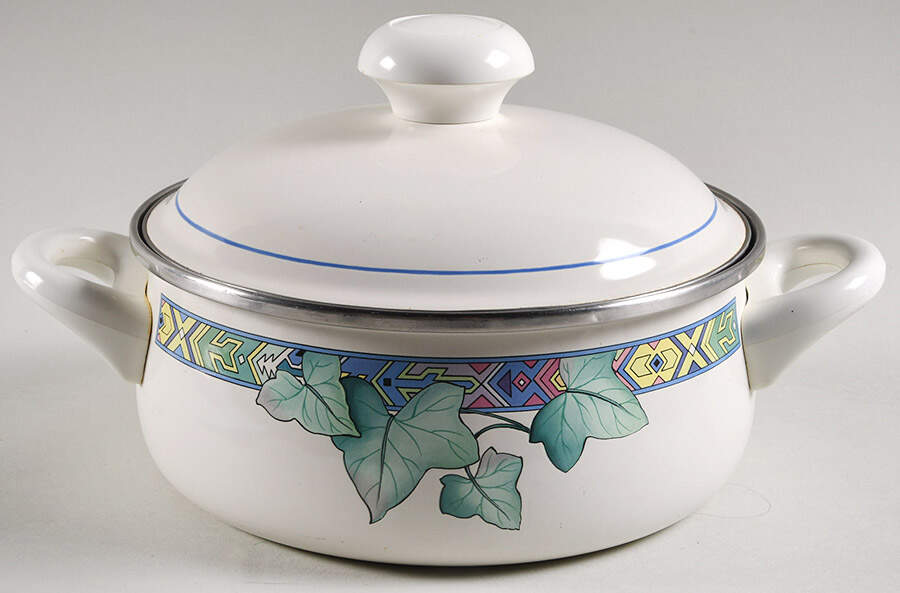 Pasadena 2.5 Quart Metal Round Covered Casserole by Villeroy & Boch-1