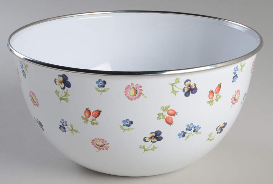 Petite Fleur 8.75" Metal Mixing Bowl by Villeroy & Boch-1