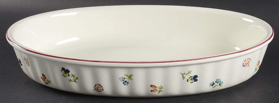 Petite Fleur 14" Oval Baker by Villeroy & Boch-1