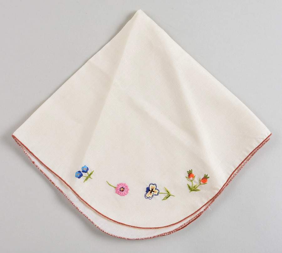 Petite Fleur Cloth Napkin by Villeroy & Boch-1