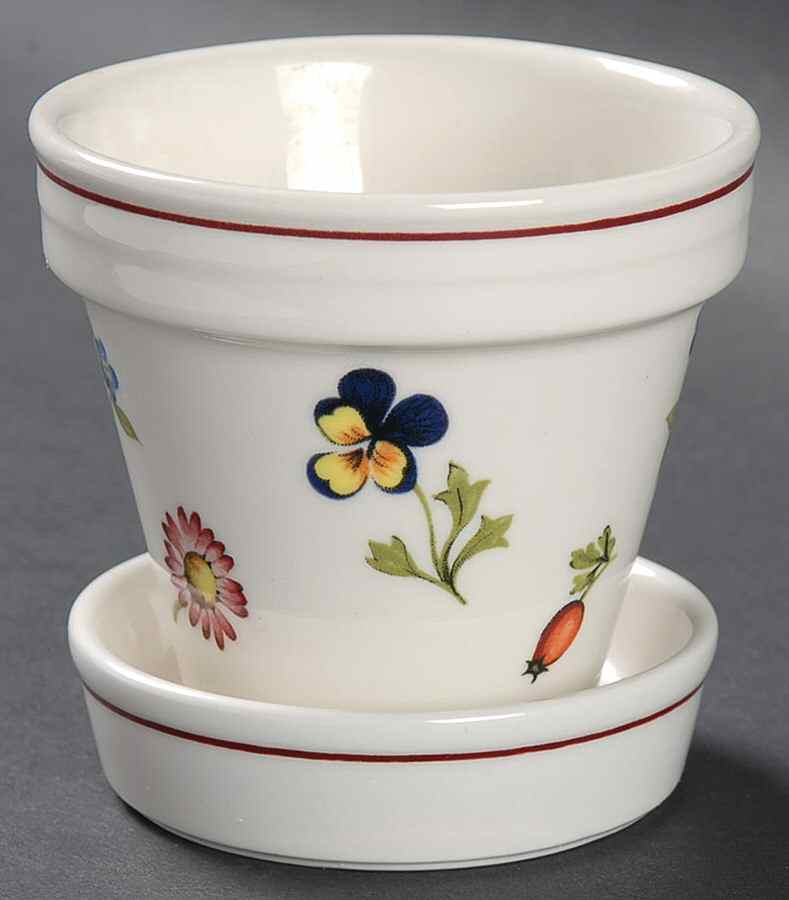Petite Fleur 2" Flower Pot & Underplate by Villeroy & Boch-1