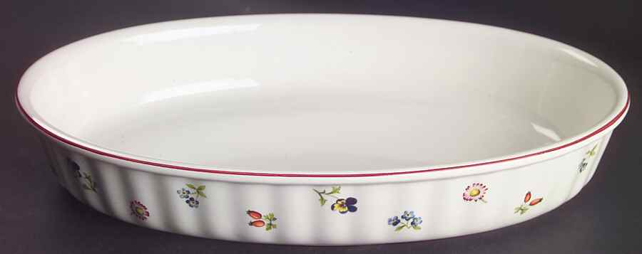Petite Fleur 15" Oval Baker by Villeroy & Boch-1
