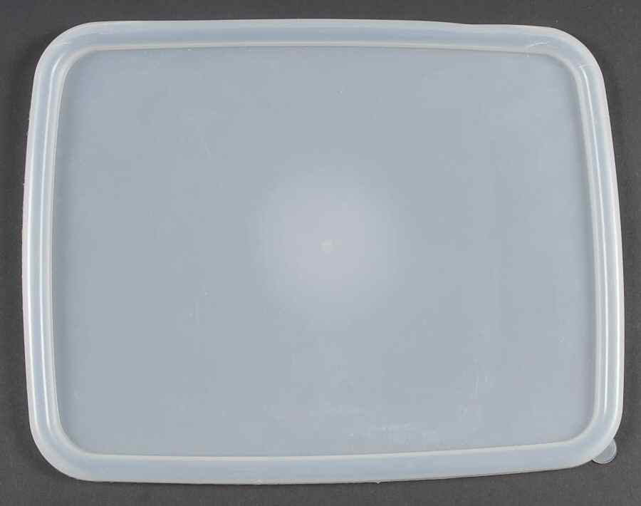 Petite Fleur Plastic Lid for 11" Metal Rectangular Baker by Villeroy & Boch-1