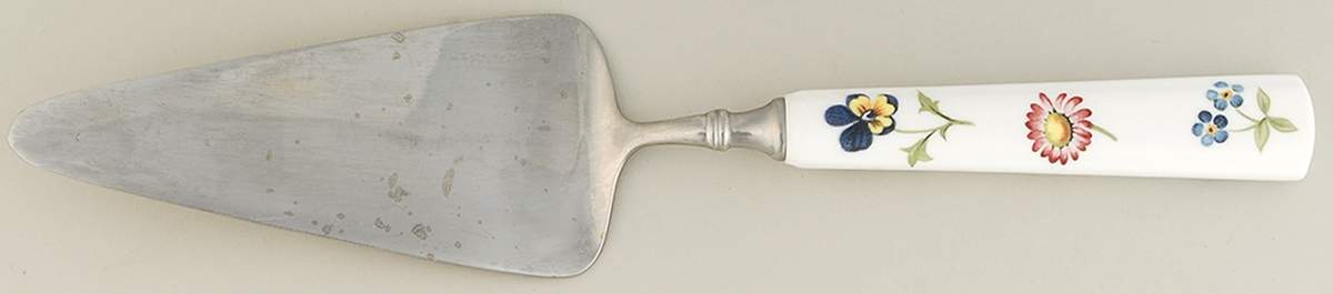 Petite Fleur Pie Server with Stainless Blade by Villeroy & Boch-1