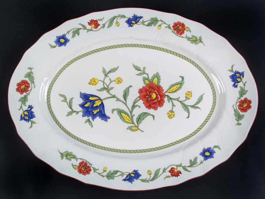 Persia (Scalloped) 16" Oval Serving Platter by Villeroy & Boch-1