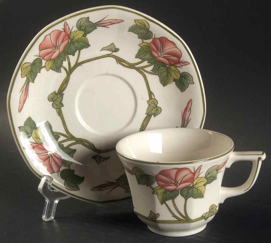 Piccadilly Flat Cup & Saucer Set by Villeroy & Boch-1