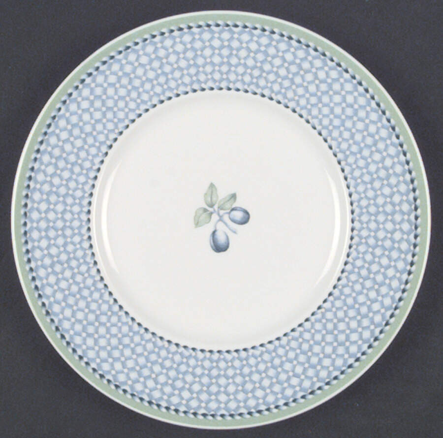 Provence Cassis (Rhodus Shape) Bread & Butter Plate by Villeroy & Boch-1