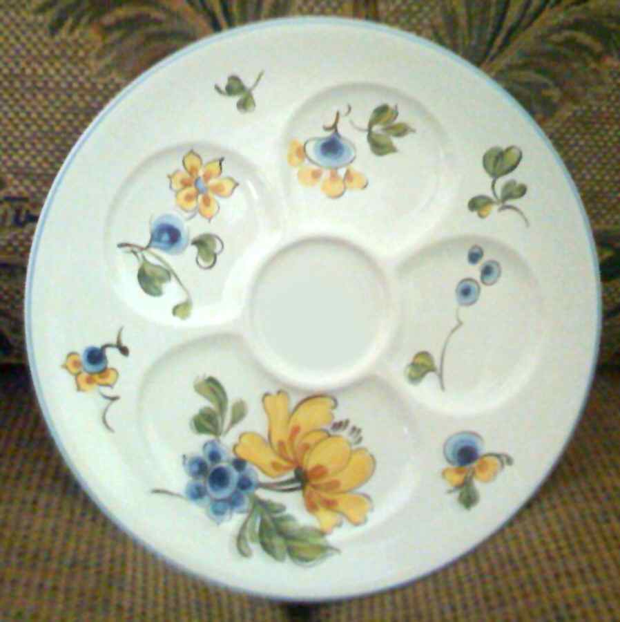 Provence (Blue & Yellow Flowers) Fondue Plate by Villeroy & Boch-1