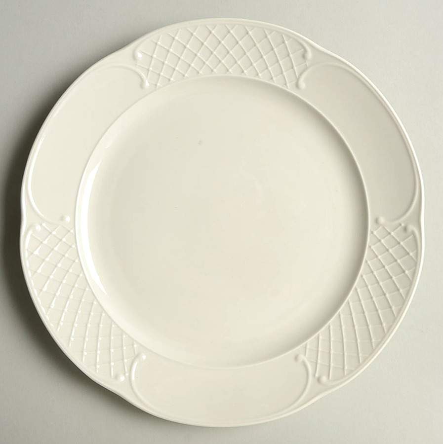 Redoute White Salad Plate by Villeroy & Boch-1