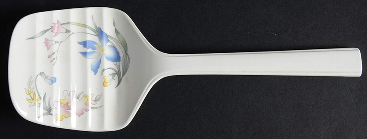 Riviera All Ceramic Asparagus Server by Villeroy & Boch-1