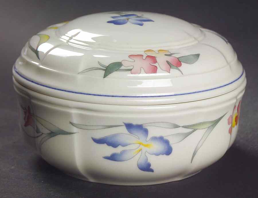 Riviera Candy Box & Lid by Villeroy & Boch-1