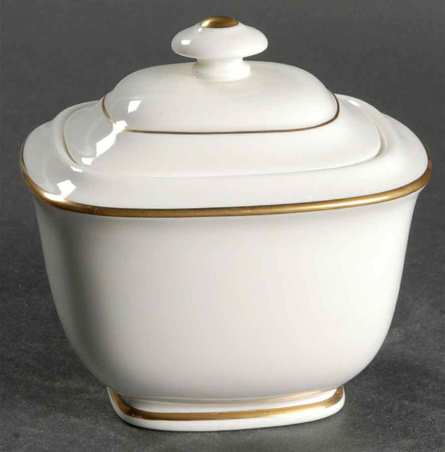 Royal Gold Sugar Bowl & Lid by Villeroy & Boch-1
