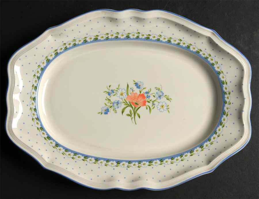 Romantica 11" Oval Serving Platter by Villeroy & Boch-1