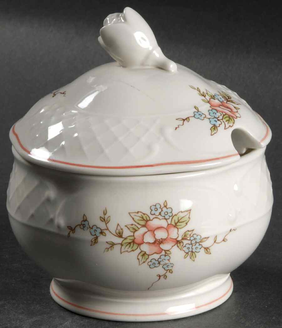 Rosette Sugar Bowl & Lid by Villeroy & Boch-1