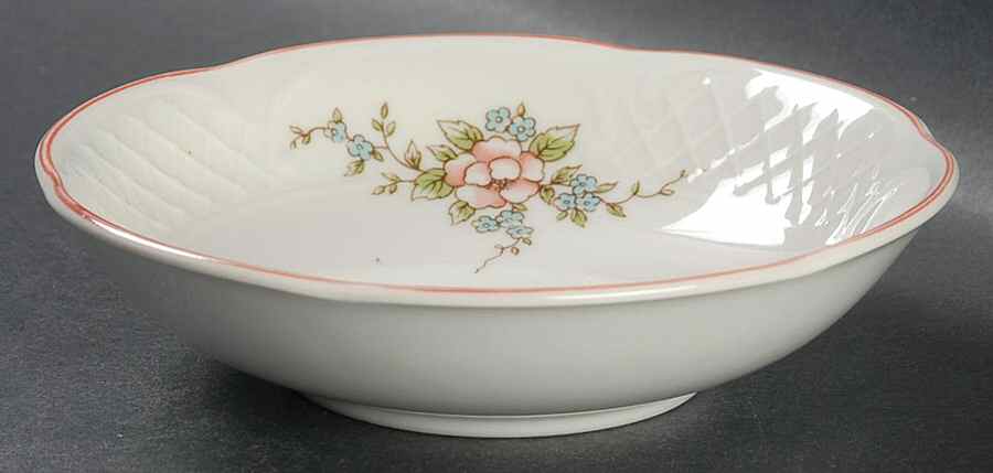 Rosette Fruit/Dessert (Sauce) Bowl by Villeroy & Boch-1