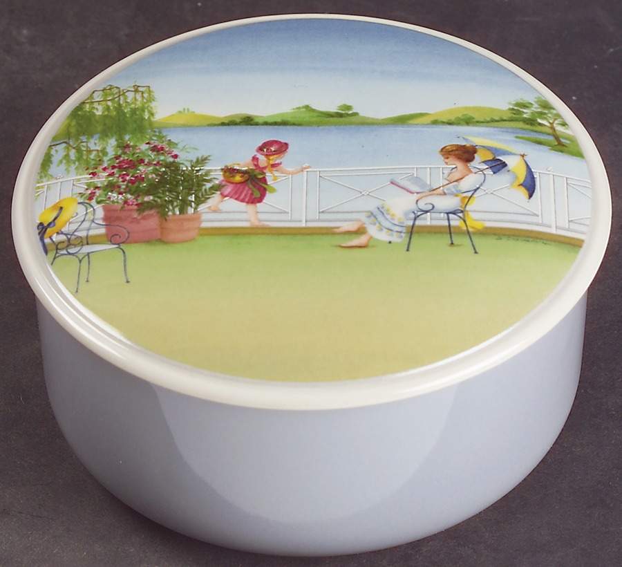 Romantic Seasons 4" Candy Box & Lid by Villeroy & Boch-1