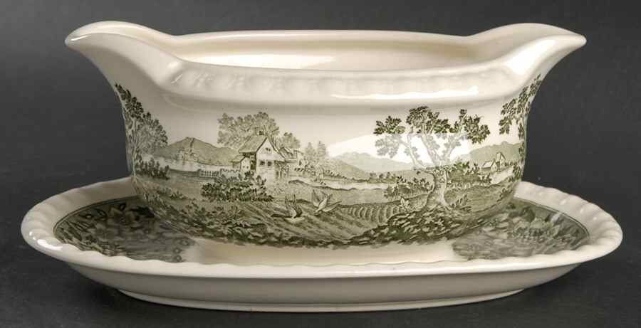 Rusticana Green Gravy Boat with Attached Underplate by Villeroy & Boch-1