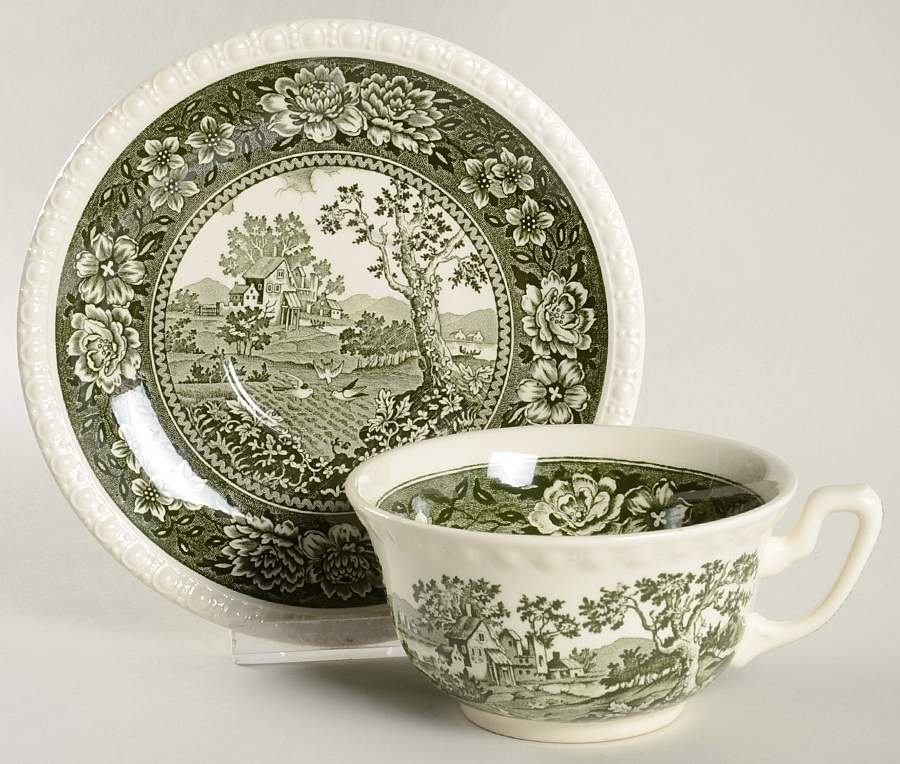 Rusticana Green Oversized Cup & Saucer Set by Villeroy & Boch-1