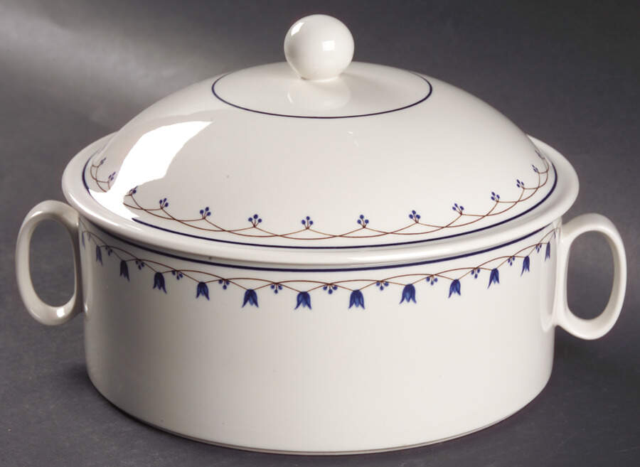 Salzburg Round Covered Vegetable by Villeroy & Boch-1