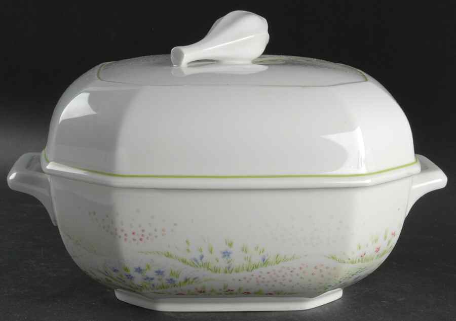 Springfield Tureen &  Lid by Villeroy & Boch-1