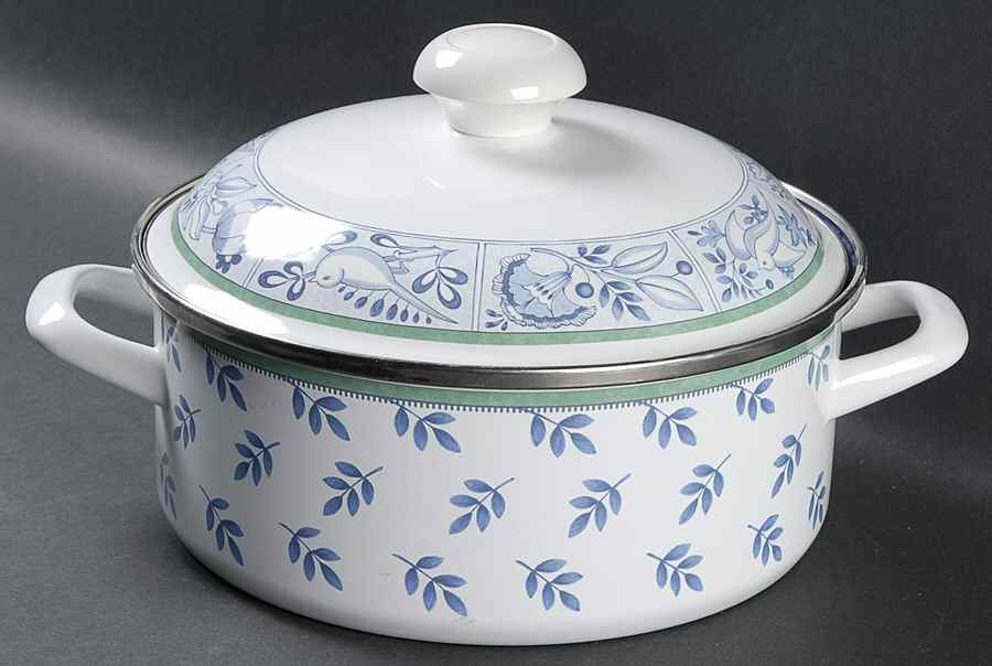 Switch 3  4 Quart Metal Stew Pot by Villeroy & Boch-1