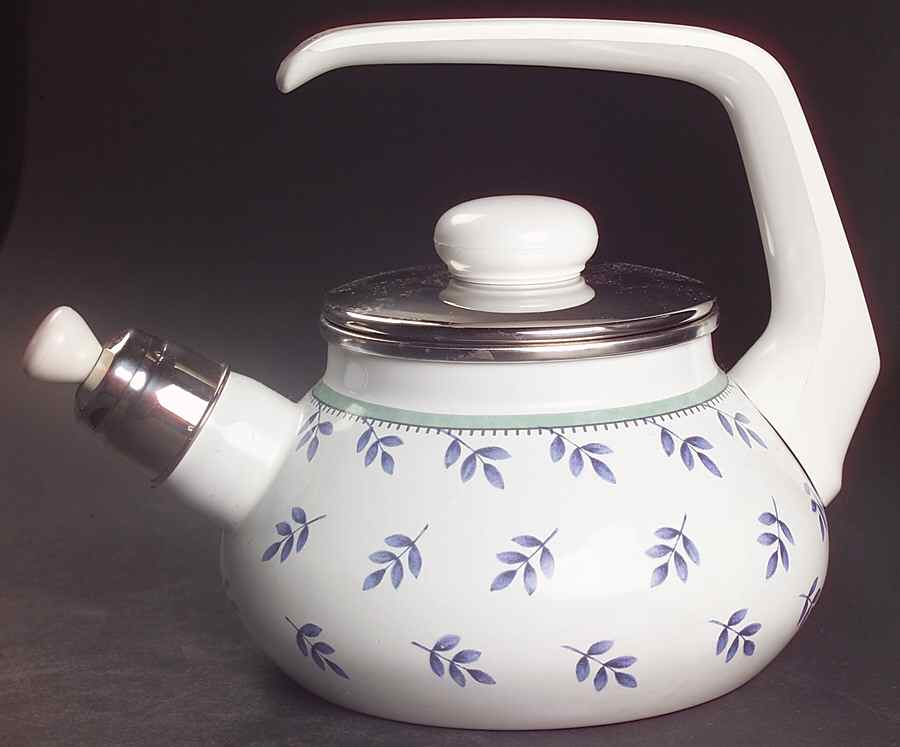 Switch 3  Metal Kettle & Lid by Villeroy & Boch-1