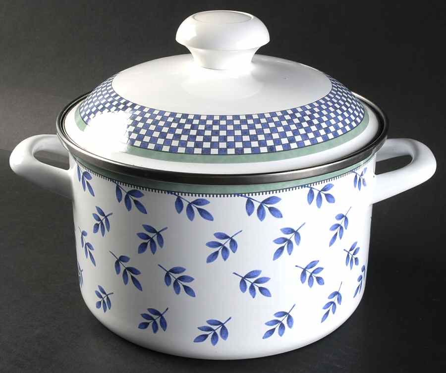 Switch 3  3 Quart Metal Stew Pot by Villeroy & Boch-1