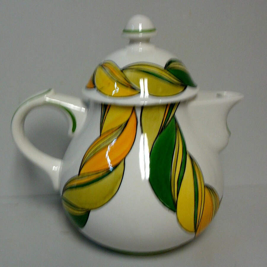 Sweet June Teapot & Lid by Villeroy & Boch-1