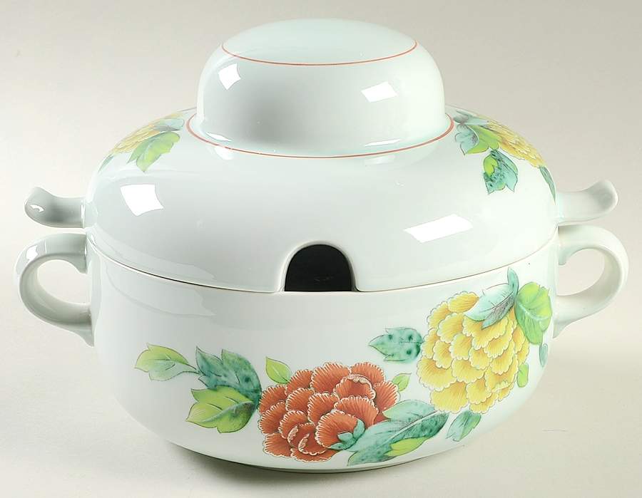 T'Chou Tureen &  Lid by Villeroy & Boch-1