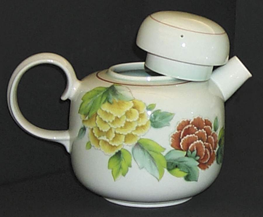 T'Chou Teapot & Lid by Villeroy & Boch-1
