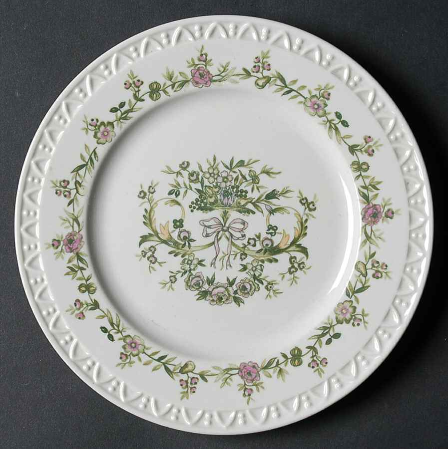 Trianon Bread & Butter Plate by Villeroy & Boch-1