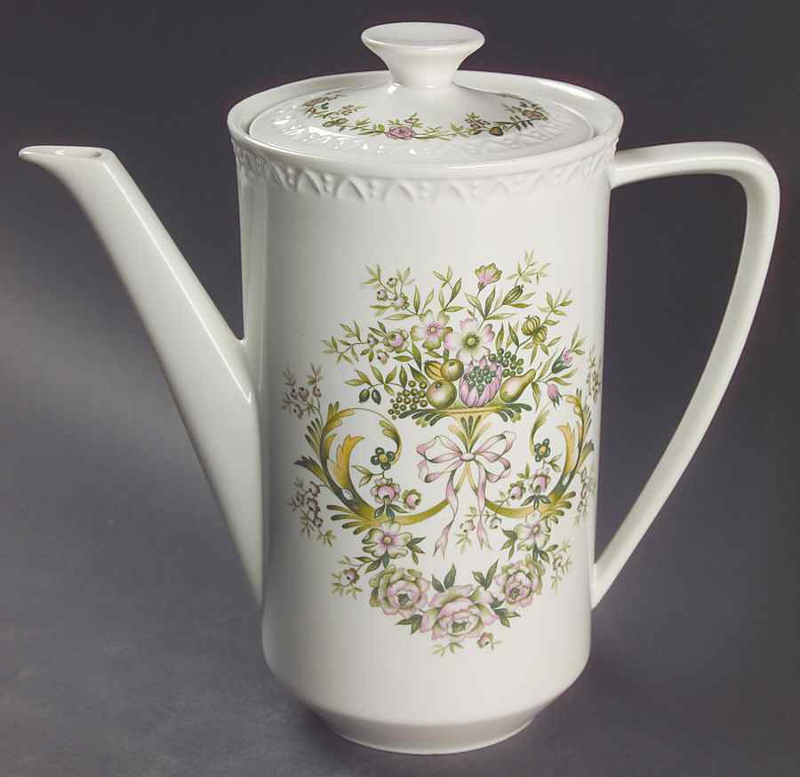 Trianon Coffee Pot & Lid by Villeroy & Boch-1