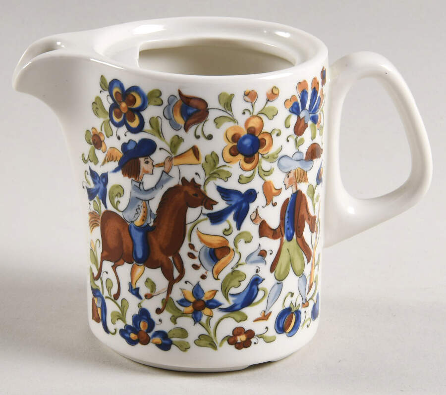 Troubadour Creamer No Lid by Villeroy & Boch-1
