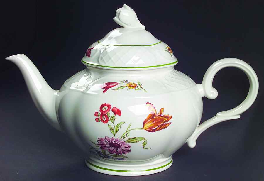 Tulipe Teapot & Lid by Villeroy & Boch-1