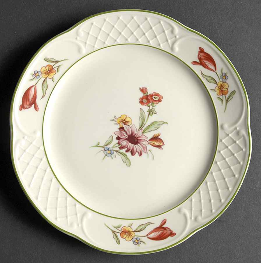 Tulipe Bread & Butter Plate by Villeroy & Boch-1