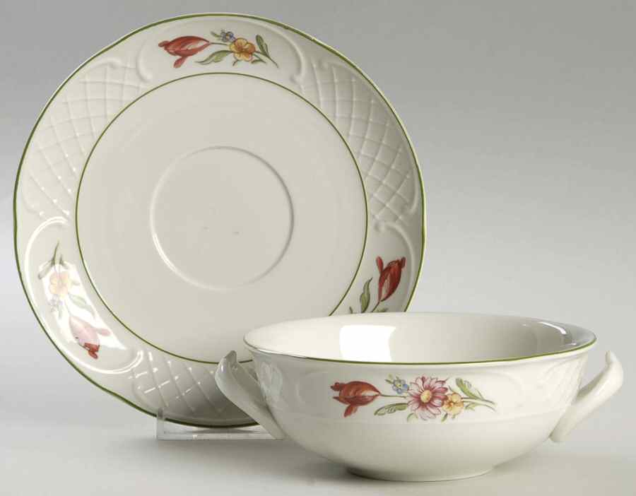 Tulipe Flat Cream Soup Bowl & Saucer Set by Villeroy & Boch-1