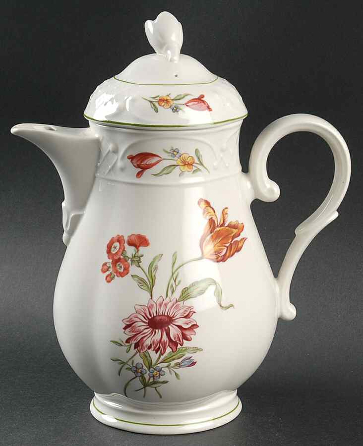 Tulipe Coffee Pot & Lid by Villeroy & Boch-1