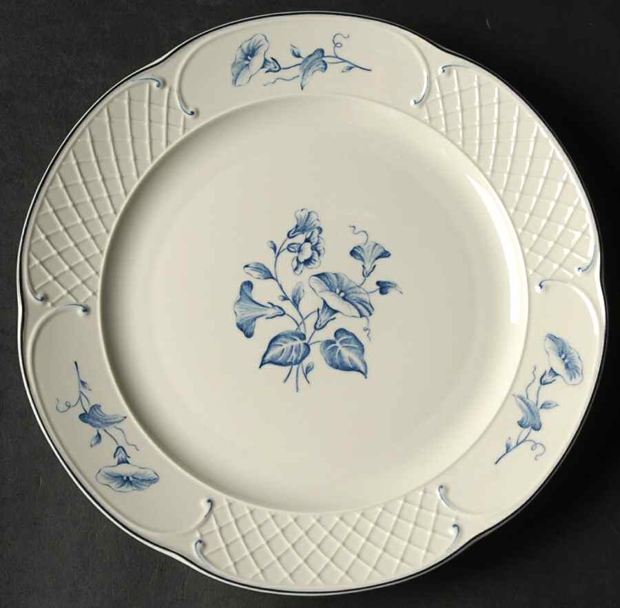 Val Bleu Salad Plate by Villeroy & Boch-1