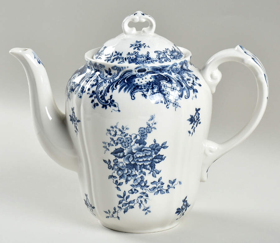 Valeria Blue Coffee Pot & Lid by Villeroy & Boch-1