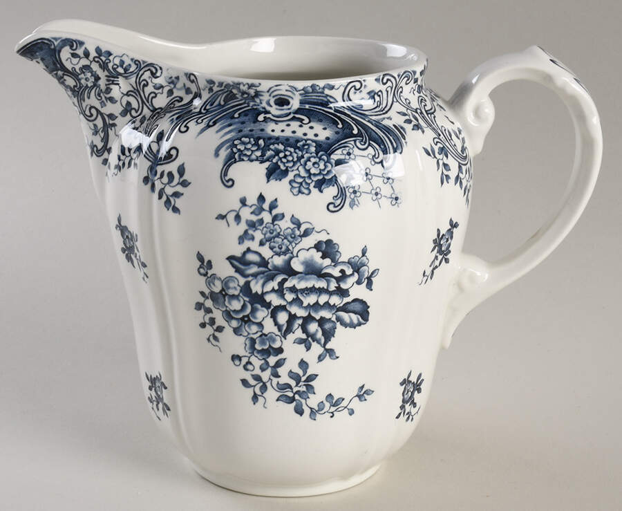 Valeria Blue 32 Oz Pitcher by Villeroy & Boch-1