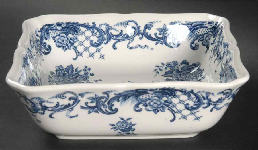 Valeria Blue 6" Square Vegetable Bowl by Villeroy & Boch-1