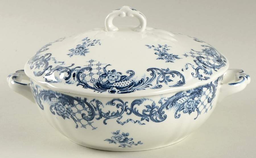 Valeria Blue Mini Round Covered Vegetable by Villeroy & Boch-1