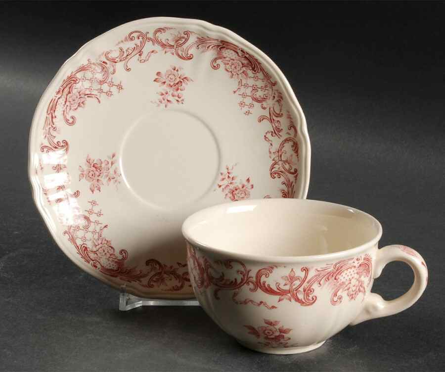 Valeria Flat Cup & Saucer Set by Villeroy & Boch-1