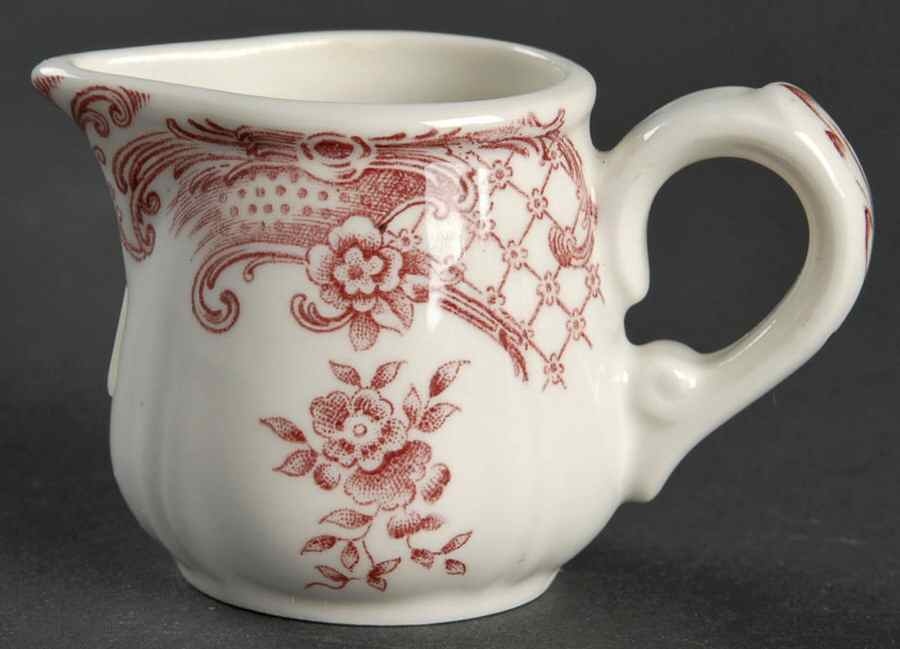 Valeria Red Toy Creamer by Villeroy & Boch-1