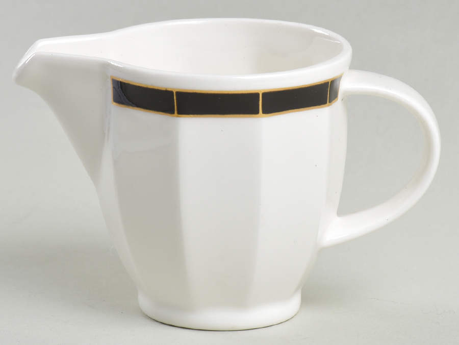 Varia Black and Gold Mini Creamer by Villeroy & Boch-1