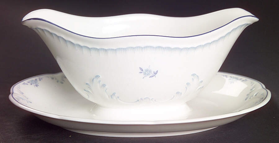 Vienna Gravy Boat with Attached Underplate by Villeroy & Boch-1