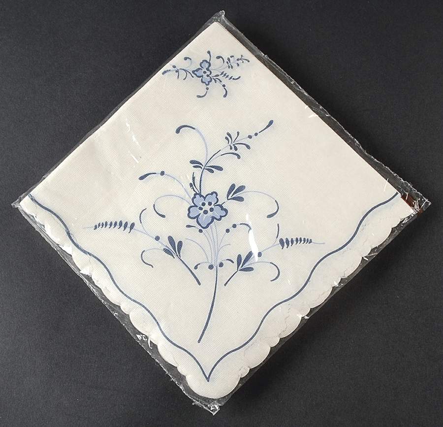 Vieux Luxembourg Unopened Package of Napkins by Villeroy & Boch-1