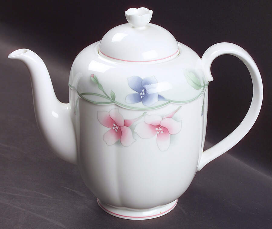 Viola Coffee Pot & Lid by Villeroy & Boch-1