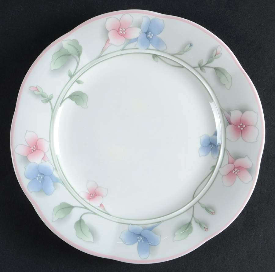 Viola Salad Plate by Villeroy & Boch-1